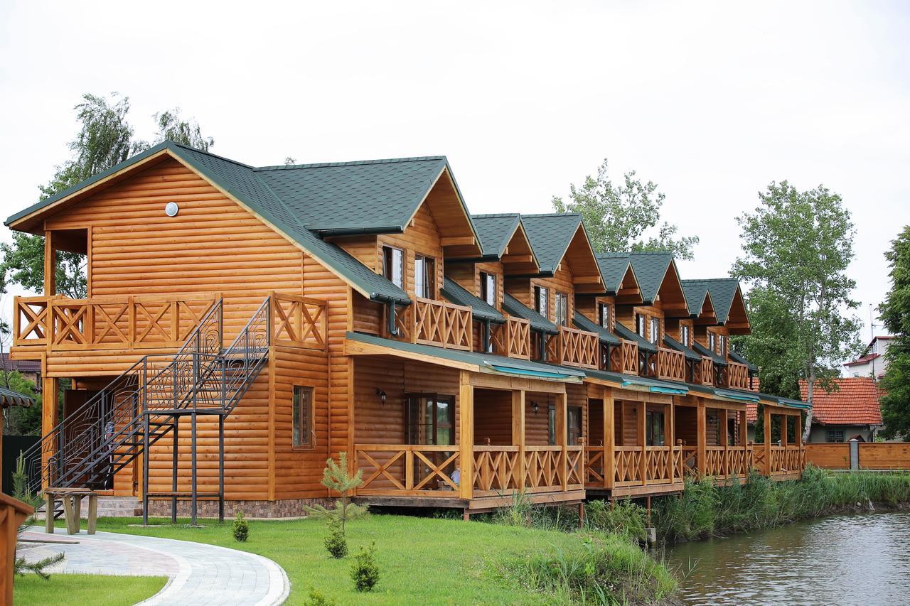 Zarichna Hotell Drohobytj Exteriör bild